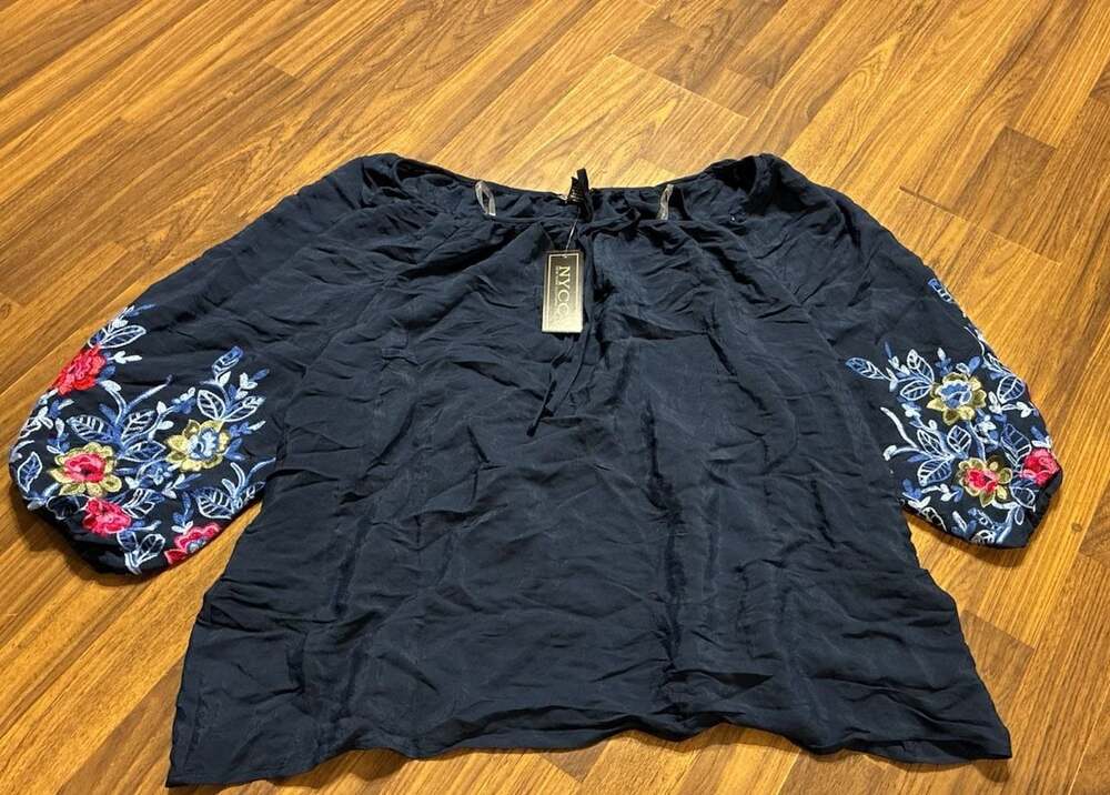 NYCC New York Clothing Co. Navy Floral Embroidered Sleeve Tunic Top